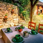 Wild Boar - Romantic Getaway *